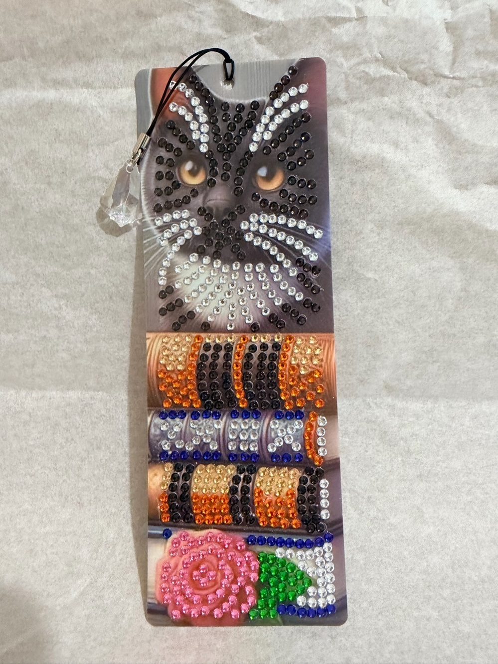 Bookmark Cat
Handcrafted
Diamond Art
Jeweled Bookmark
6-3/4" x 2-3/8"
NEW